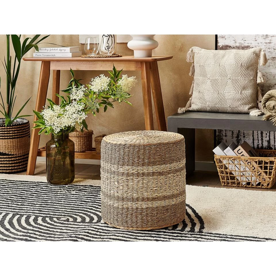 Beliani Poef BARBEL - Beige Waterhyacinth, Zeewier, Palmblad 4 Beliani Poef BARBEL - Beige Waterhyacinth, Zeewier, Palmblad - Image 2